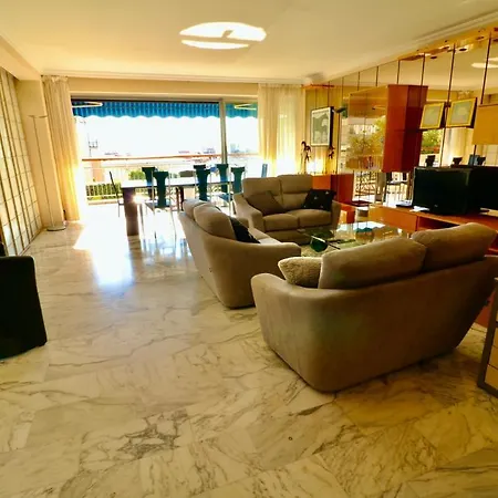 Apartament 2, 3 And 4 Bedroom Sea View Forville 5 Mins From The Palais Cannes