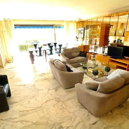 2, 3 And 4 Bedroom Sea View Forville 5 Mins From The Palais Apartament Cannes